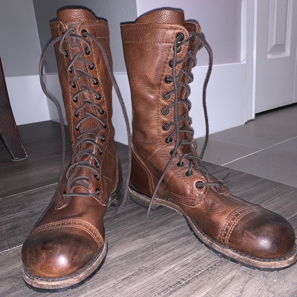 Vintage Shoe Company Molly Combat Boots - size 9